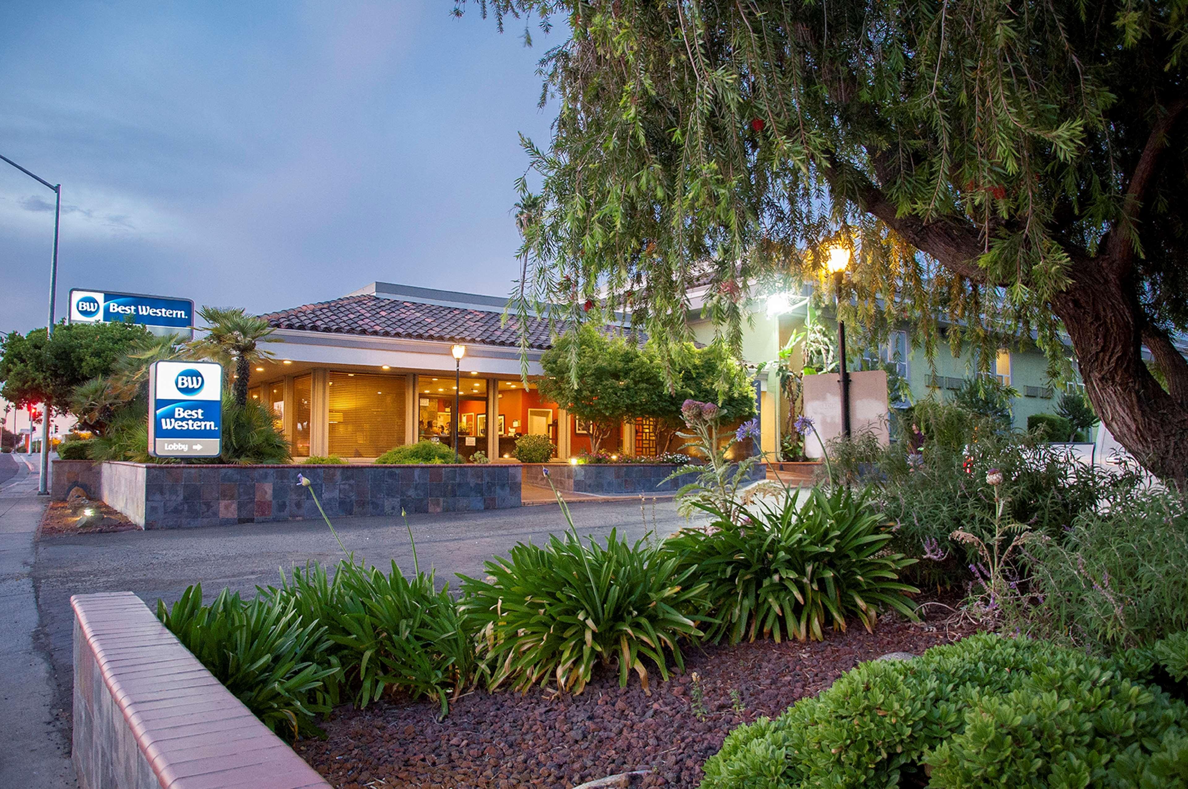 Best Western Village Inn Fresno Exteriör bild